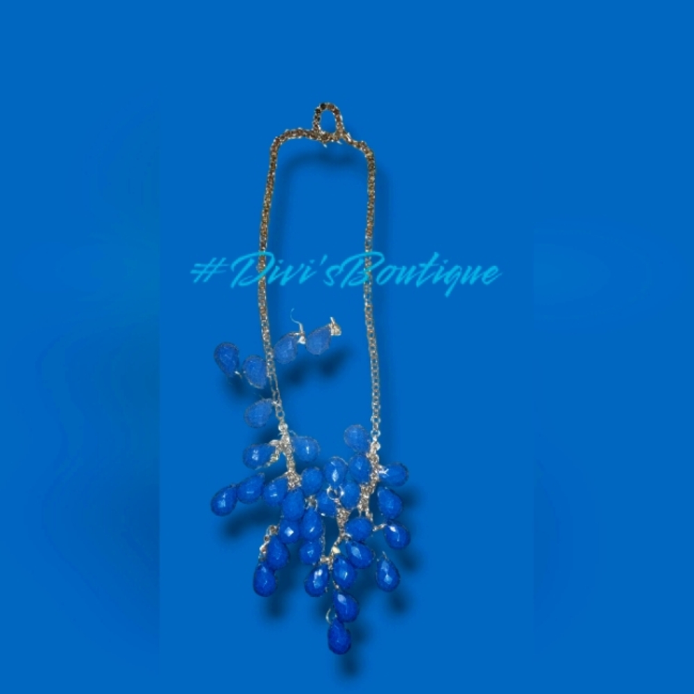 Necklace & Earring Set